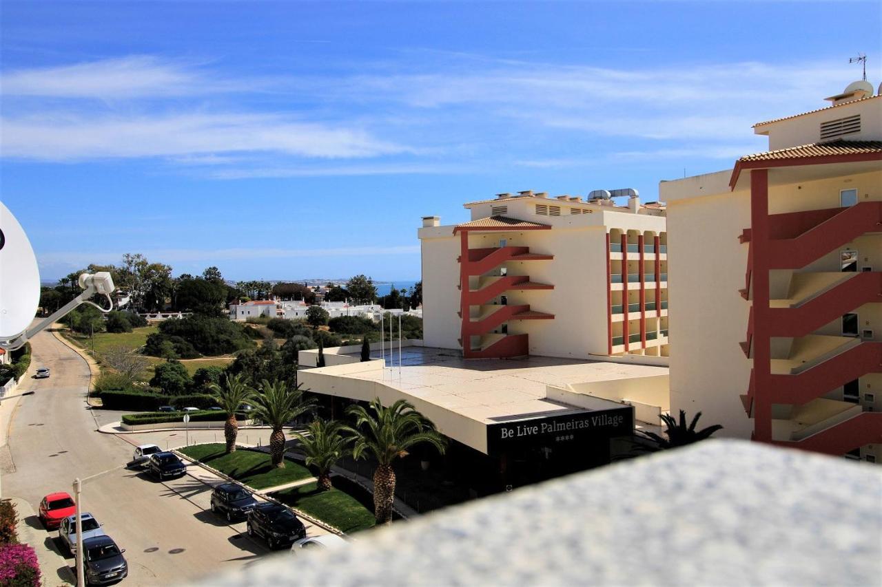 Armacao De Pera Brightness With Pool By Homing Lejlighed Eksteriør billede